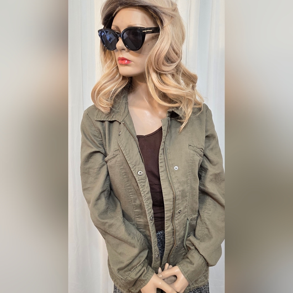 Women's Lucky Brand Green Military Style Utility Jacket.  Pristine Condition.